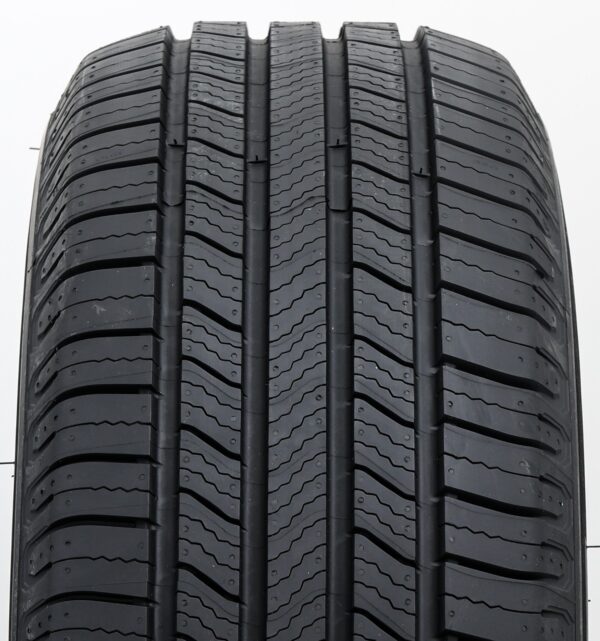 Michelin DEFENDER 2 CUV 255/50R19 107H XL MIC80655